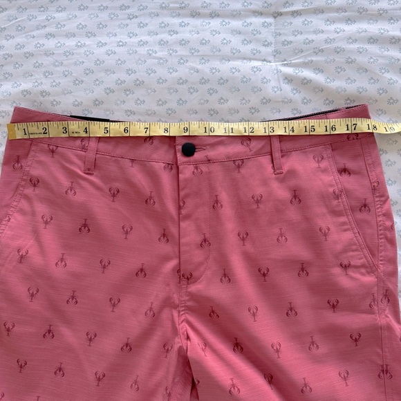 Berkeley & Jensen NWT Men's Red Lobster Print Shorts - Picture 3 of 7